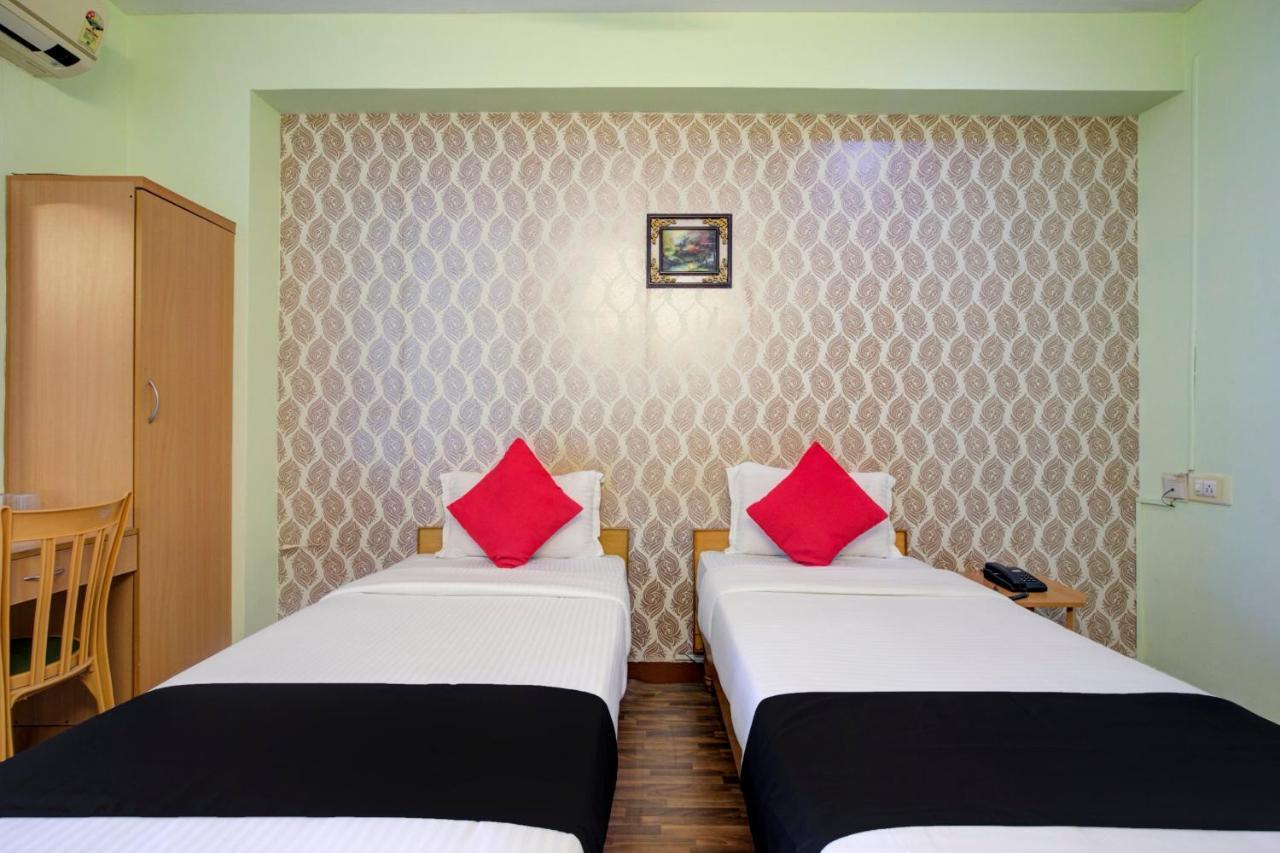 Oyo Flagship Amutha Residency Chennai Exterior photo